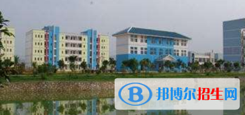 柳州鹿寨職業(yè)教育中心怎么樣、好不好