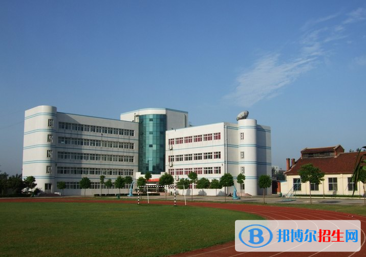 南陽建筑工程學(xué)校地址在哪里