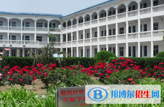 鄭州外資企業(yè)管理中等專業(yè)學校地址在哪里