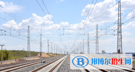 武漢2020年400分能上鐵路學(xué)校嗎