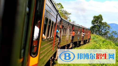貴陽(yáng)2020年讀鐵路學(xué)?？梢钥即髮W(xué)嗎