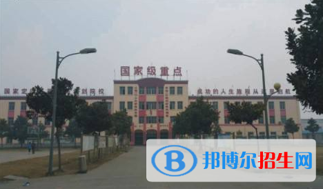 開(kāi)封現(xiàn)代科技中等職業(yè)技術(shù)學(xué)校2021年報(bào)名條件、招生要求、招生對(duì)象