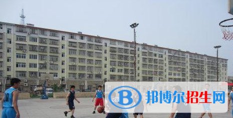 柳江職業(yè)教育中心2020年報(bào)名條件、招生要求、招生對(duì)象