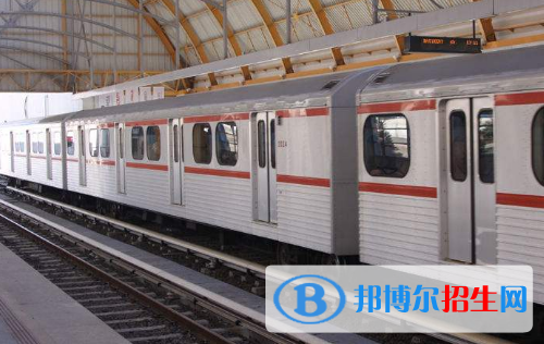 貴陽(yáng)2020年哪家鐵路學(xué)校好
