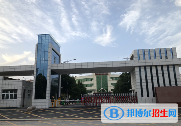 方城機(jī)電信息中等職業(yè)學(xué)校2021年報(bào)名條件、招生要求、招生對象