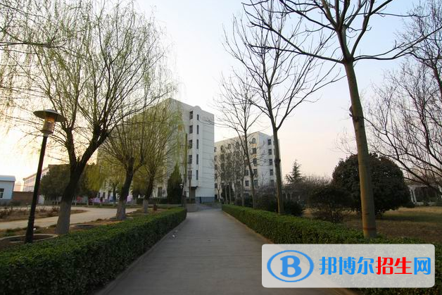 河南洛陽經(jīng)濟學(xué)校2021年報名條件、招生要求、招生對象