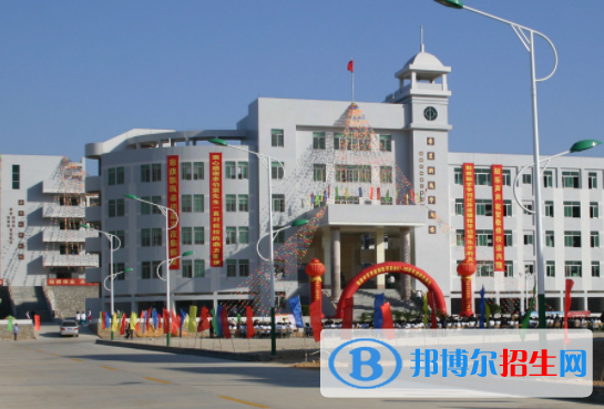 臺山敬修職業(yè)技術(shù)學(xué)校2020年招生辦聯(lián)系電話