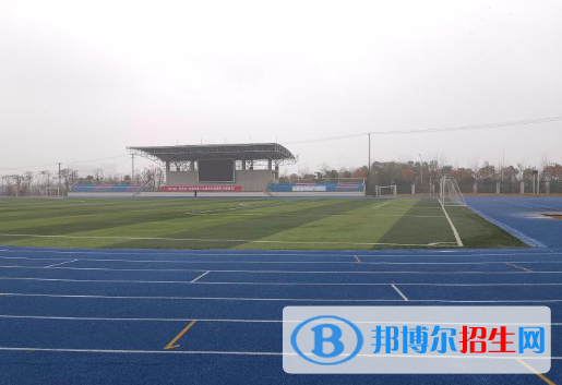 合肥工業(yè)學(xué)校2020年招生辦聯(lián)系電話(huà)