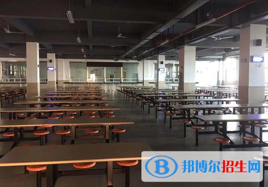 寧波東坤職業(yè)高級中學(xué)地址在哪里