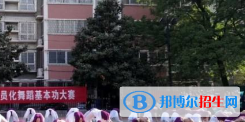 河南幼兒師范學(xué)校2021年招生辦聯(lián)系電話