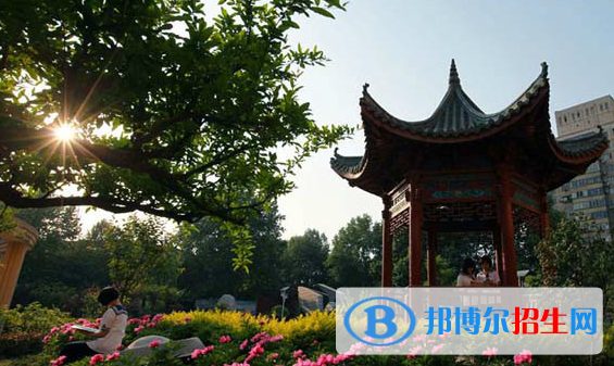 西安鐵一中國(guó)際部2020年招生辦聯(lián)系電話(huà)