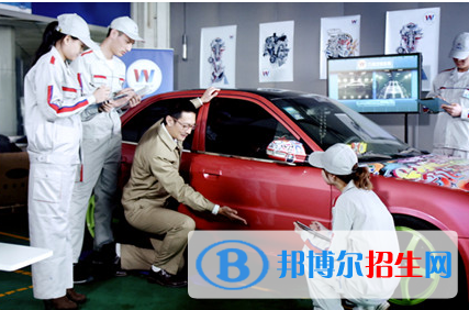 重慶2022年女生讀汽修學校有前途嗎