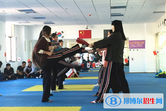 唐山英才國際學(xué)校地址在哪里