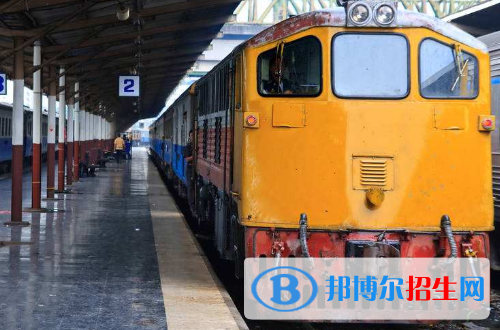 六盤水2020年300分能上鐵路學(xué)校嗎