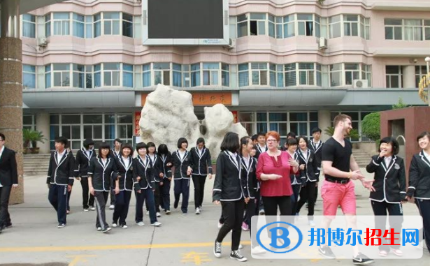 河北師范大學(xué)附屬中學(xué)中加國(guó)際部2020年報(bào)名條件、招生要求、招生對(duì)象