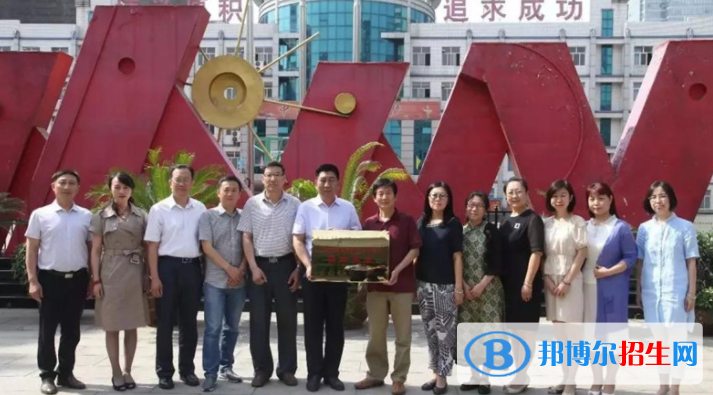 石家莊第十七中學國際部2020年招生辦聯(lián)系電話