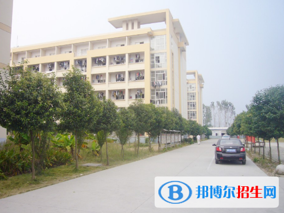 阜陽工商貿(mào)易學校怎么樣、好不好