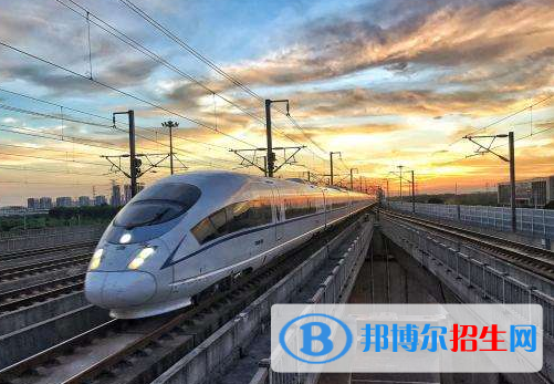 寶雞2020年女生讀什么鐵路學校好