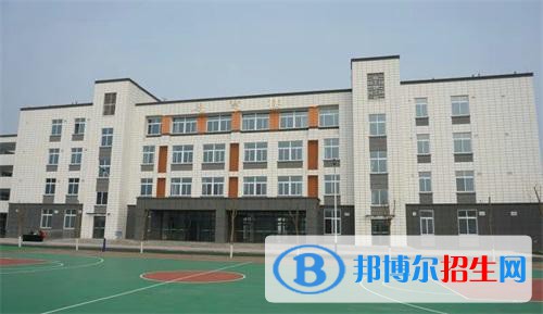 輝縣市第一職業(yè)中等專(zhuān)業(yè)學(xué)校2021年學(xué)費(fèi)、收費(fèi)多少