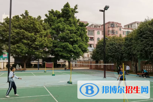 廣州文沖船廠(chǎng)技工學(xué)校2020年招生辦聯(lián)系電話(huà)