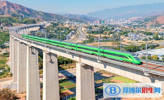 成都2020年讀什么鐵路學校