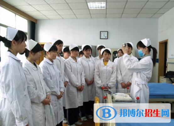重慶公共衛(wèi)生學校2022年有哪些專業(yè)
