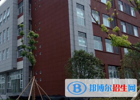 天長工業(yè)學校2020年招生辦聯(lián)系電話