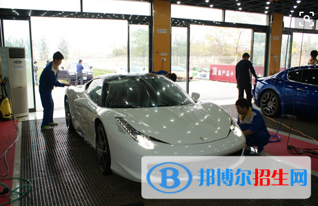重慶2022年汽修學校學啥好