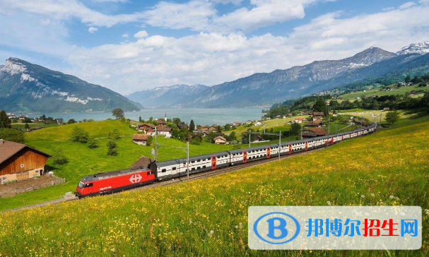 六盤水2020年適合男生的鐵路學校專業(yè)