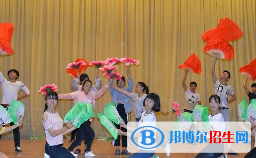 忻城職業(yè)技術(shù)學(xué)校2020年報(bào)名條件、招生要求、招生對象