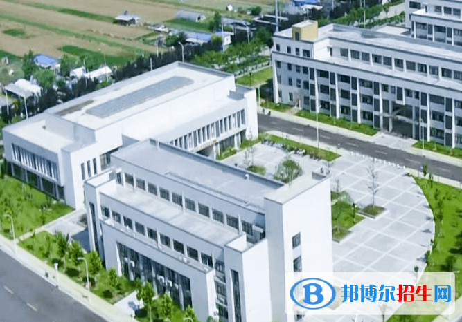 蚌埠工藝美術(shù)學(xué)校2020年報(bào)名條件、招生要求、招生對(duì)象