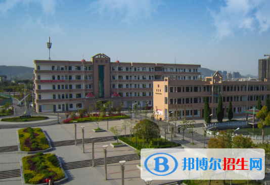 蕪湖機械工程學(xué)校2020年報名條件、招生要求、招生對象