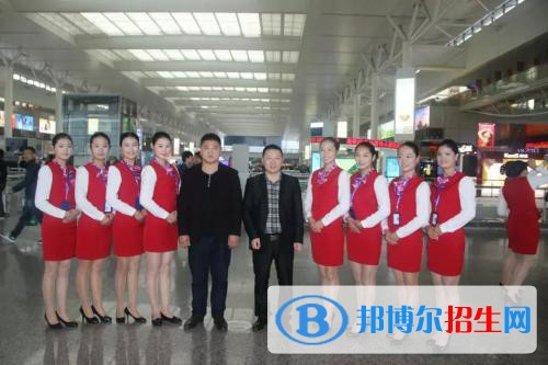 成都2020年職高好還是鐵路學校好