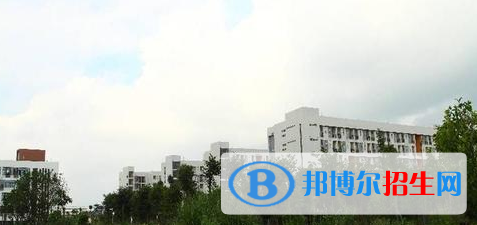柳州地區(qū)技工學(xué)校2020年報名條件、招生要求、招生對象