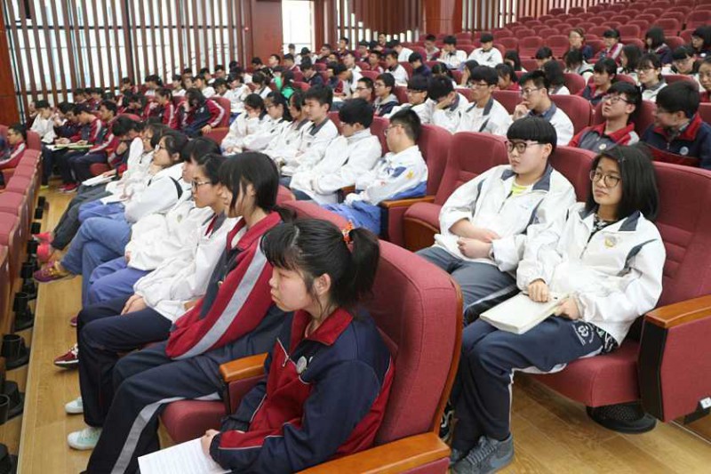 江蘇吳江中等專業(yè)學(xué)校2020年報名條件、招生要求、招生對象