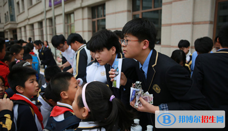 青島格蘭德中學怎么樣、好不好