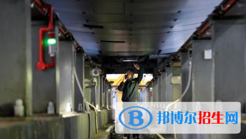 金昌20200年鐵路學(xué)校和職高哪個好
