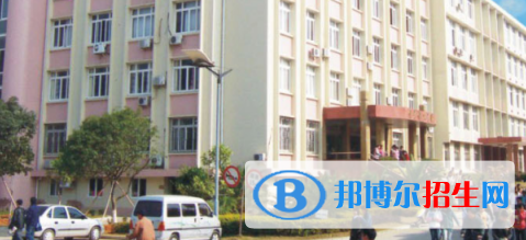 廣西桂林創(chuàng)新中等職業(yè)技術(shù)學校2020年招生辦聯(lián)系電話 