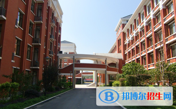 長(zhǎng)沙長(zhǎng)郡中學(xué)國(guó)際部2020年招生辦聯(lián)系電話