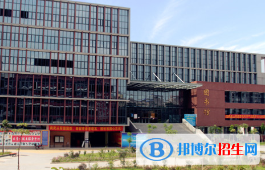 廣東工程職業(yè)技術(shù)學(xué)院2020年報名條件、招生要求、招生對象