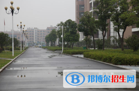 江西衛(wèi)生職業(yè)學(xué)院2020年報名條件、招生要求、招生對象