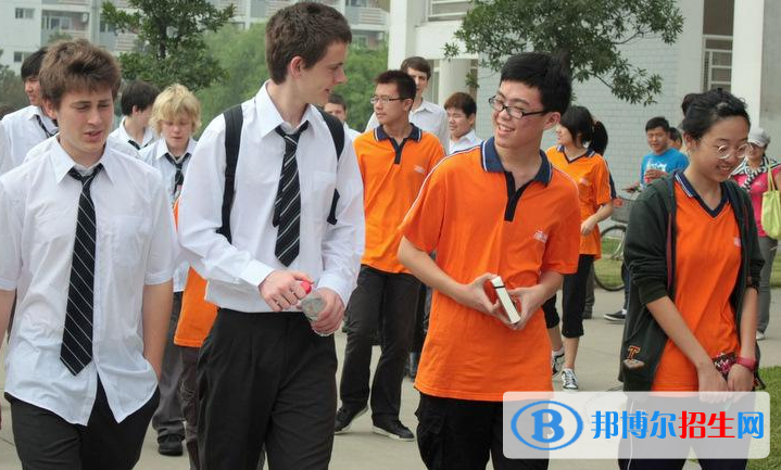 廈門菲爾德國際學校2020年招生辦聯(lián)系電話