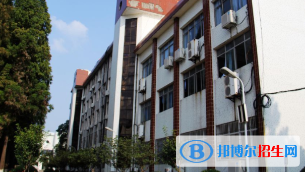 江漢藝術(shù)職業(yè)學院7
