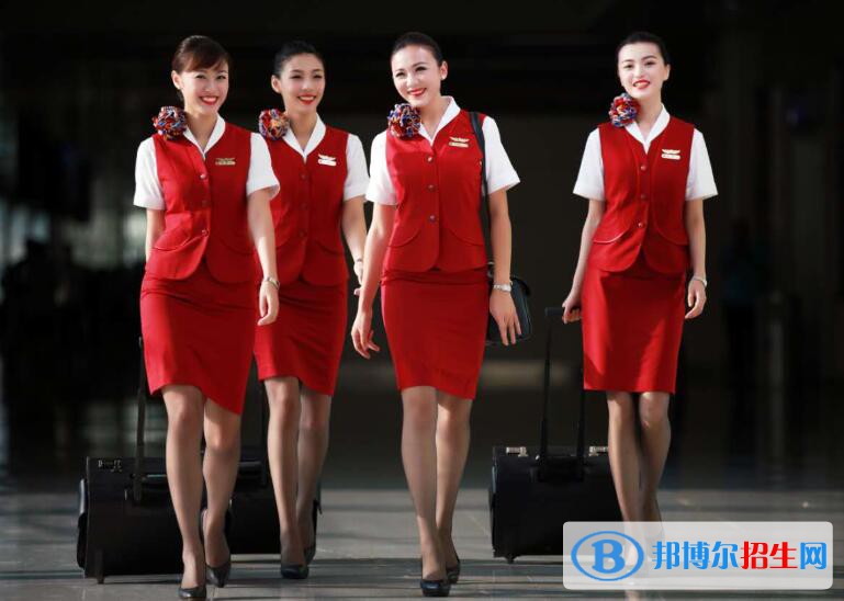 民航就業(yè)，云翔筑夢——云翔航空推動空乘就業(yè)發(fā)展