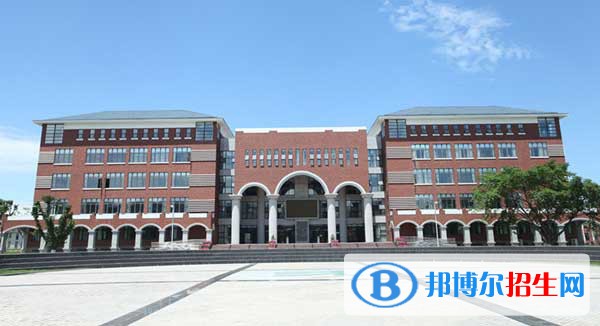 成都紡織高等專科學(xué)校2020年招生辦聯(lián)系電話