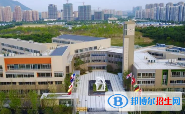 蘇州科技城外國(guó)語(yǔ)學(xué)校2020年招生簡(jiǎn)章