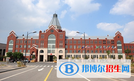 常熟國際學校2020年招生辦聯(lián)系電話