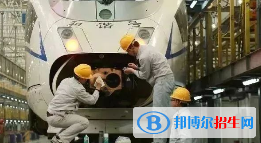白銀2020年鐵路學校要多少分