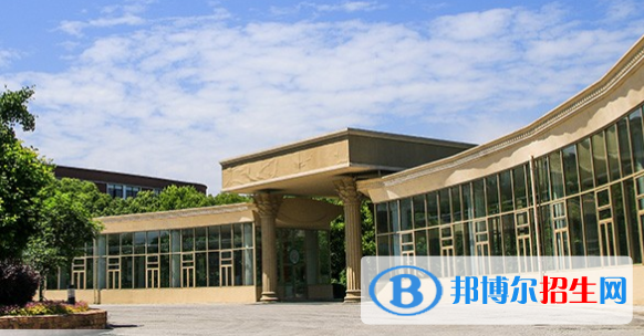 中加楓華國際學(xué)校2020年報名條件、招生要求、招生對象