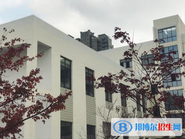 江蘇建湖中等專(zhuān)業(yè)學(xué)校2020年有哪些專(zhuān)業(yè)